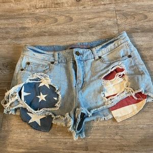 Jean shorts size 7